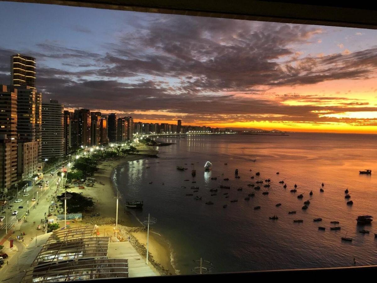FLAT IATE PLAZA na Beira Mar com vista mar Fortaleza (Ceara) Exterior foto